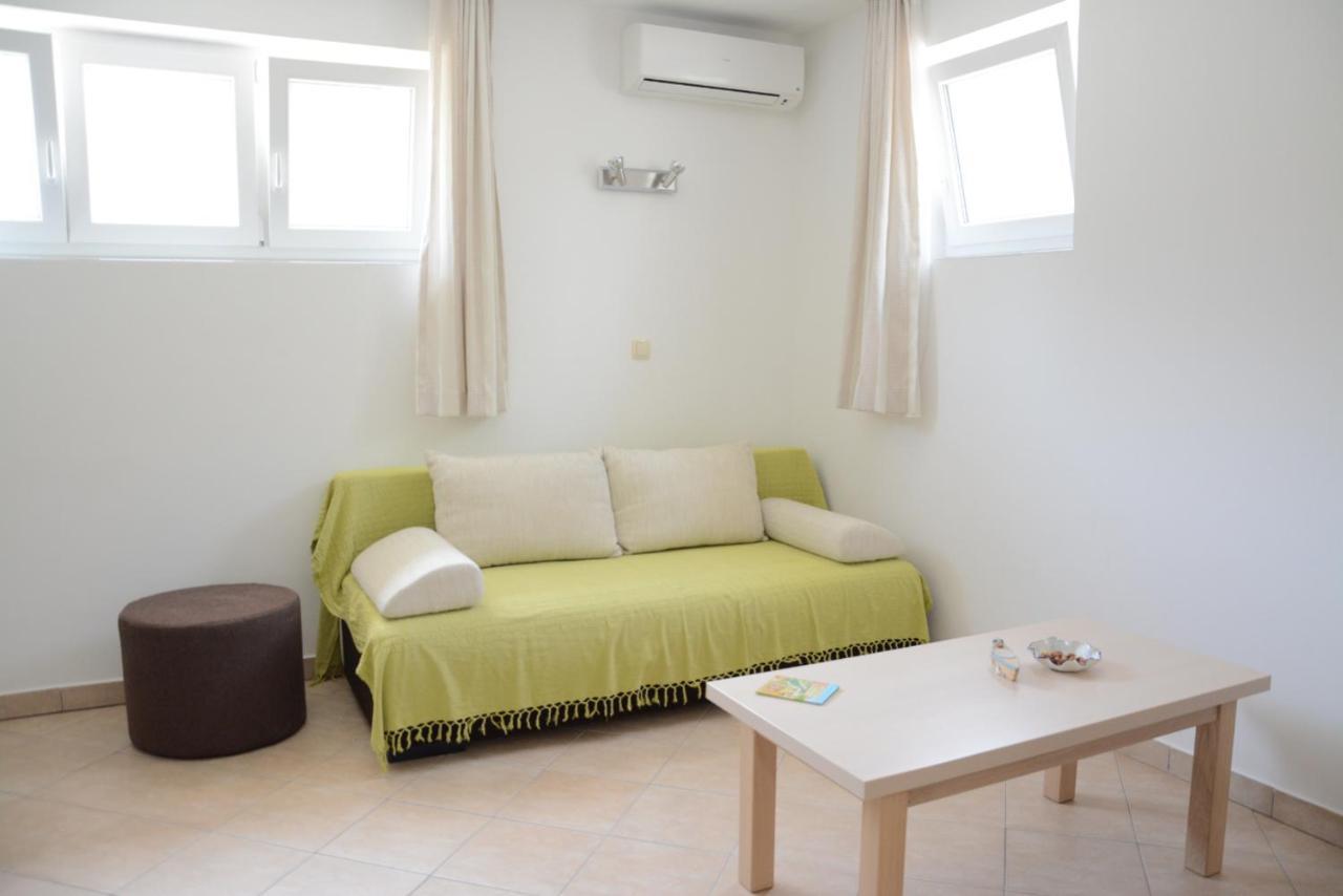 Ražanac Apartments Marina מראה חיצוני תמונה